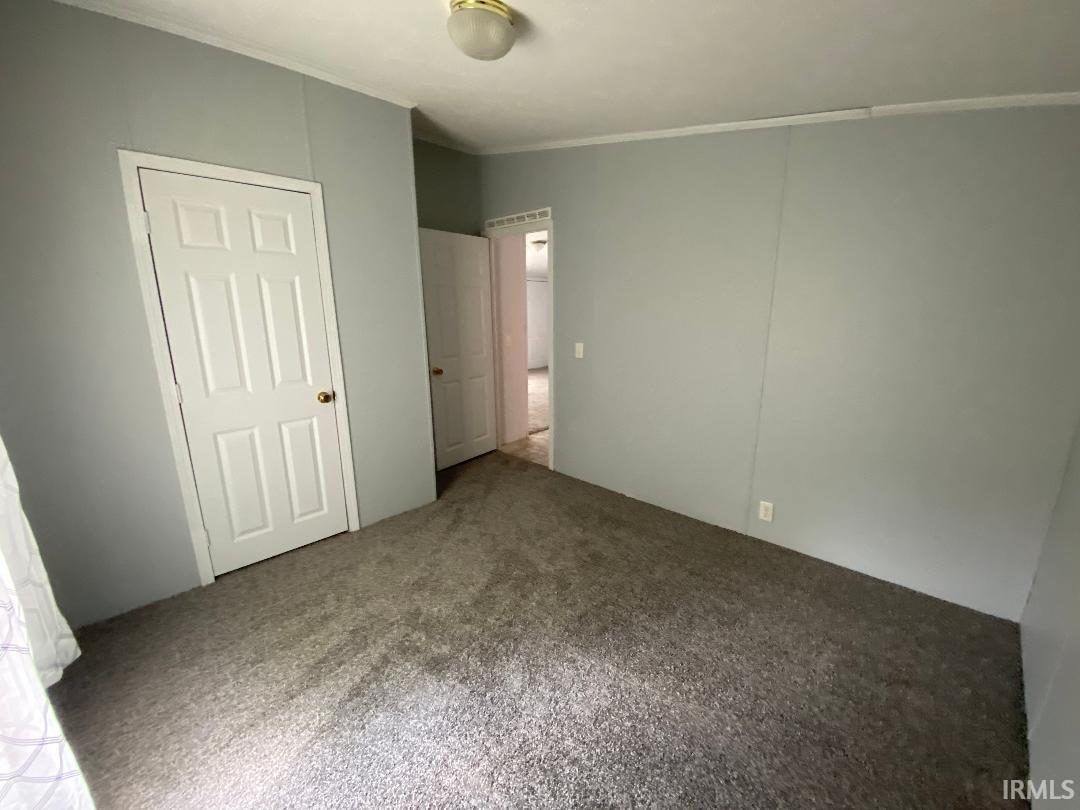 200 Northwest J Street Linton, IN 47441 - Photo 23 of 29