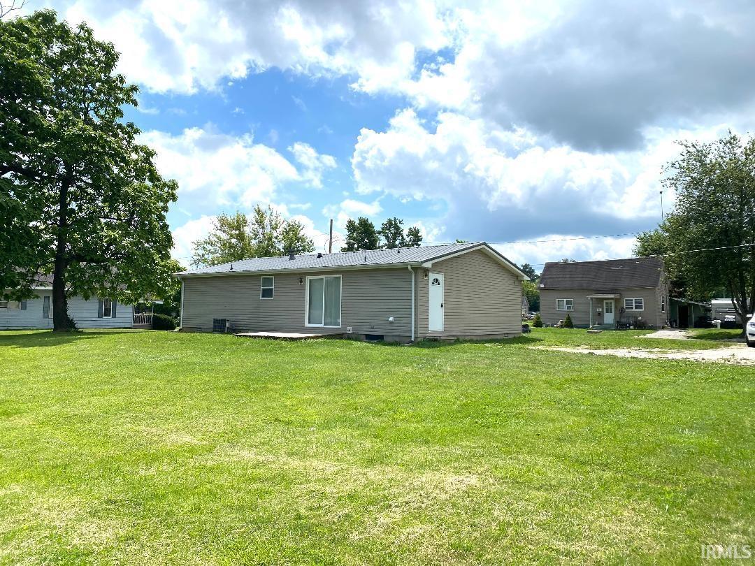 200 Northwest J Street Linton, IN 47441 - Photo 27 of 29