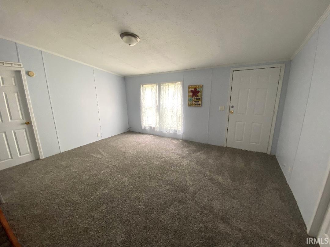 200 Northwest J Street Linton, IN 47441 - Photo 4 of 29