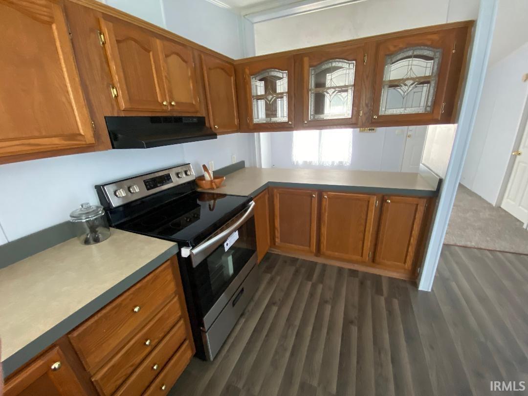 200 Northwest J Street Linton, IN 47441 - Photo 8 of 29