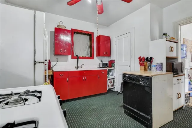 $115,000 | 215 5th Avenue, New Kensington, PA 15068