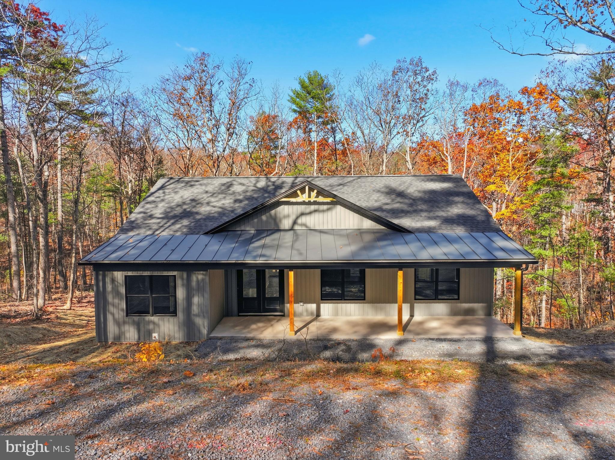 125 Crabapple Road Mount Jackson, VA 22842 - Photo 41 of 51 a front view of a house with a garden