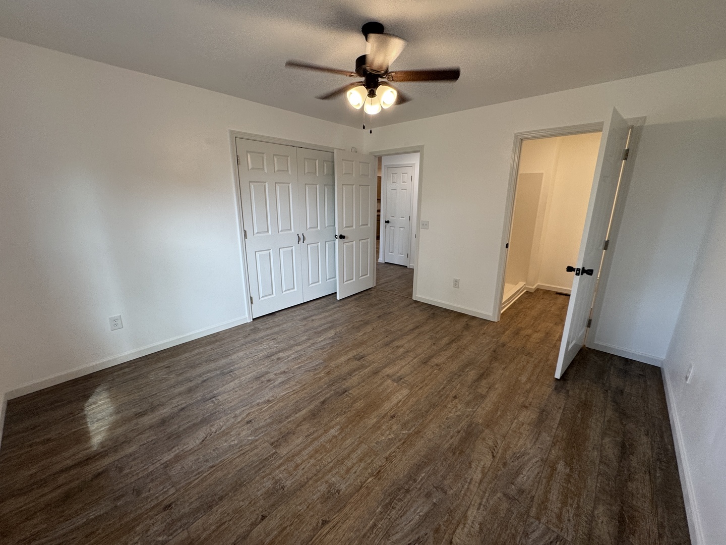 750 West 3rd Street Flora, IL 62839 - Photo 16 of 37