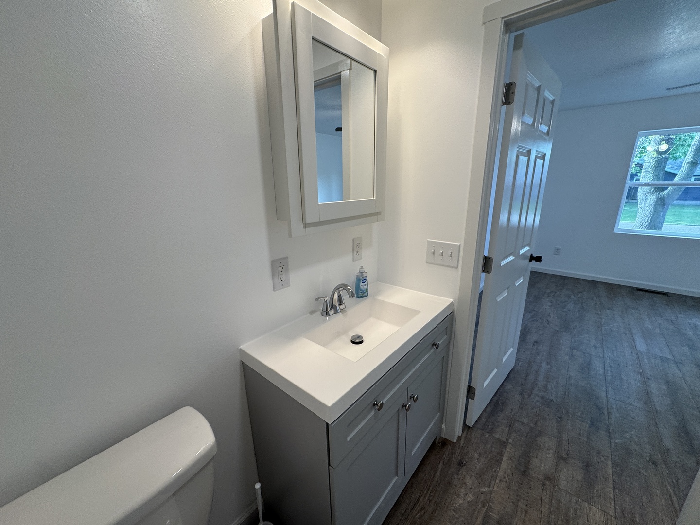 750 West 3rd Street Flora, IL 62839 - Photo 20 of 37