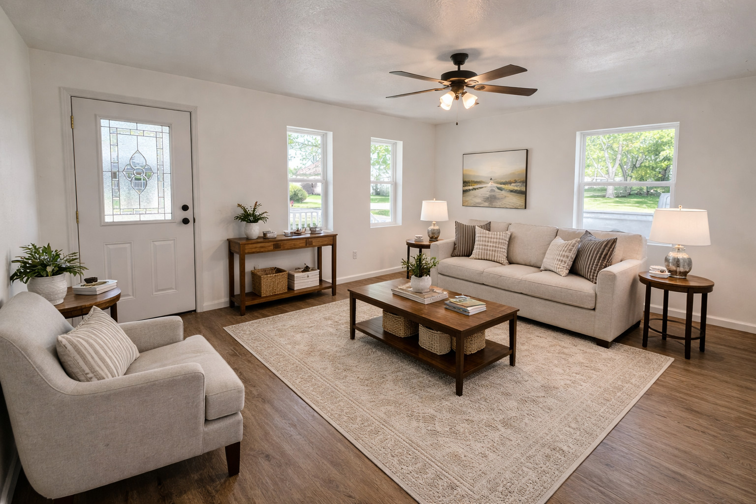 750 West 3rd Street Flora, IL 62839 - Photo 4 of 37