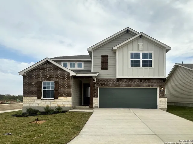 $389,990 | 190 Peeps Court, Adkins, TX 78101