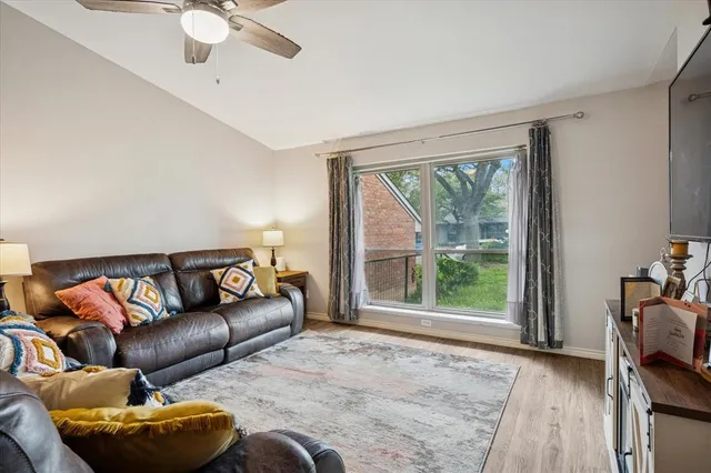 $279,000 | 13641 Flagstone Lane, Dallas, TX 75240