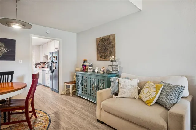 $279,000 | 13641 Flagstone Lane, Dallas, TX 75240