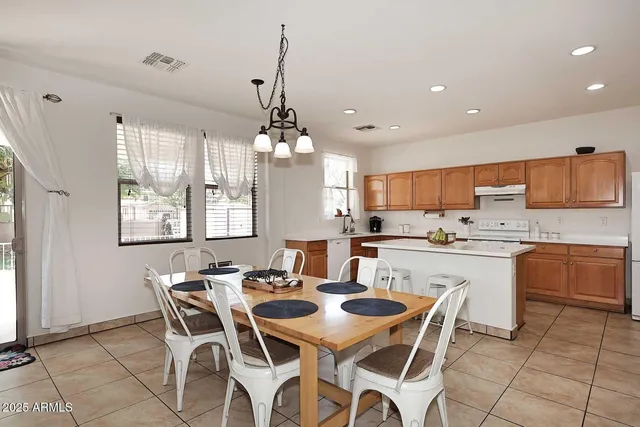 $450,000 | 3327 West Leodra Lane, Phoenix, AZ 85041