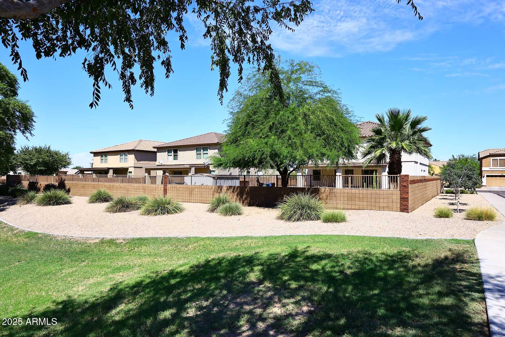 3327 West Leodra Lane Phoenix, AZ 85041 - Photo 47 of 54 Rear View from Common Area