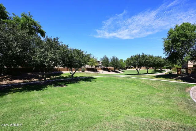 $450,000 | 3327 West Leodra Lane, Phoenix, AZ 85041
