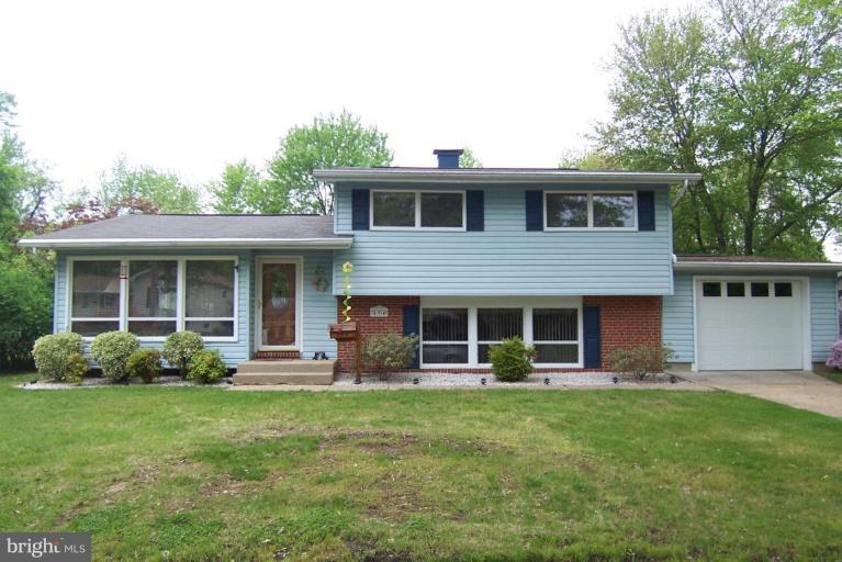 804 Pin Oak Road Severna Park, MD 21146 - Photo 1 of 6 Exterior (Main)