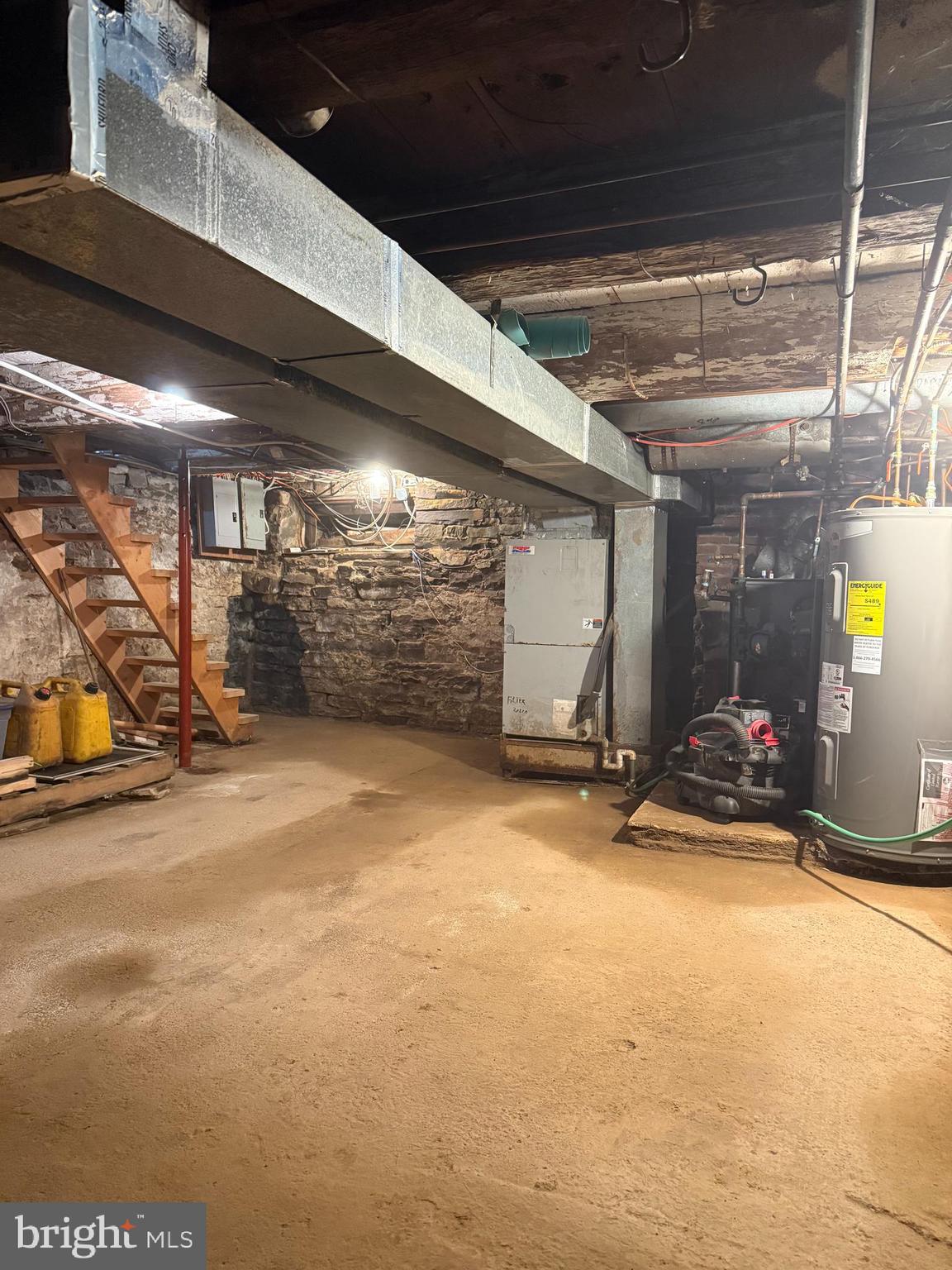 217 Market Street Halifax, PA 17032 - Photo 34 of 35 a view of empty room with garage