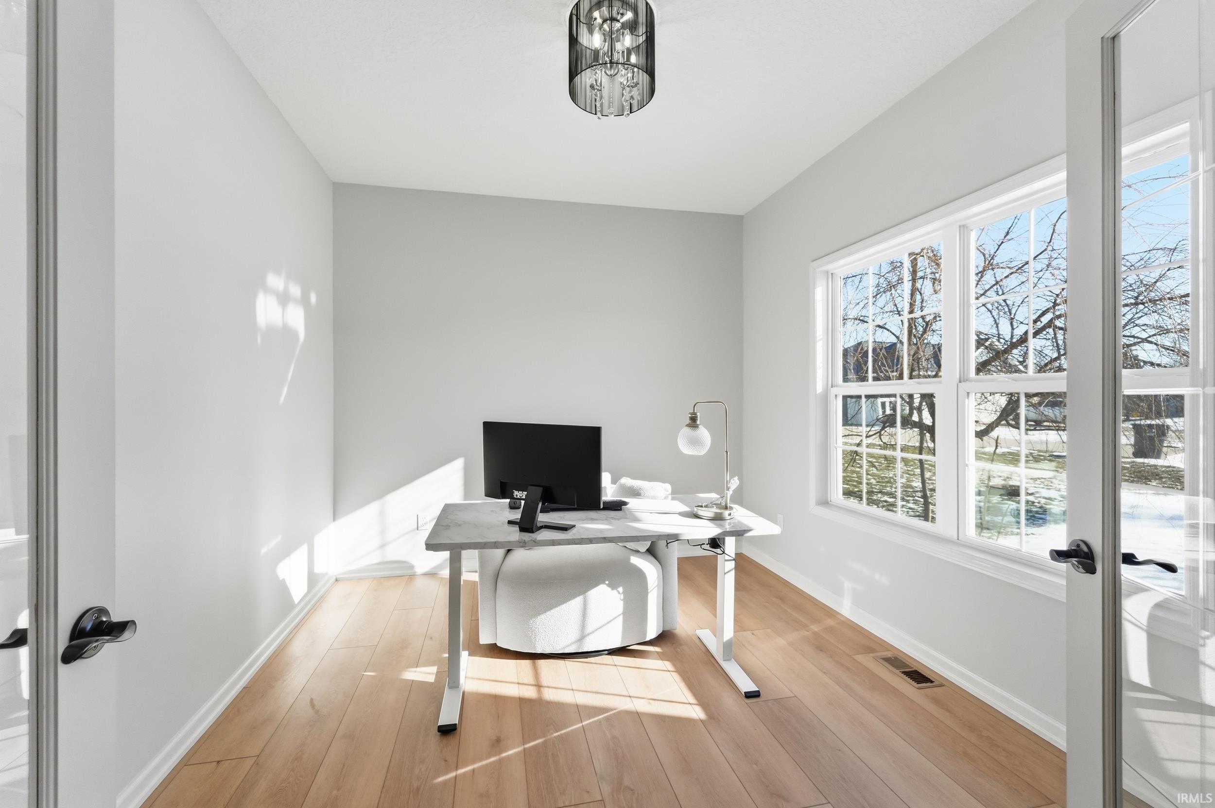 11615 Red Cedar Cove Fort Wayne, IN 46845 - Photo 4 of 36