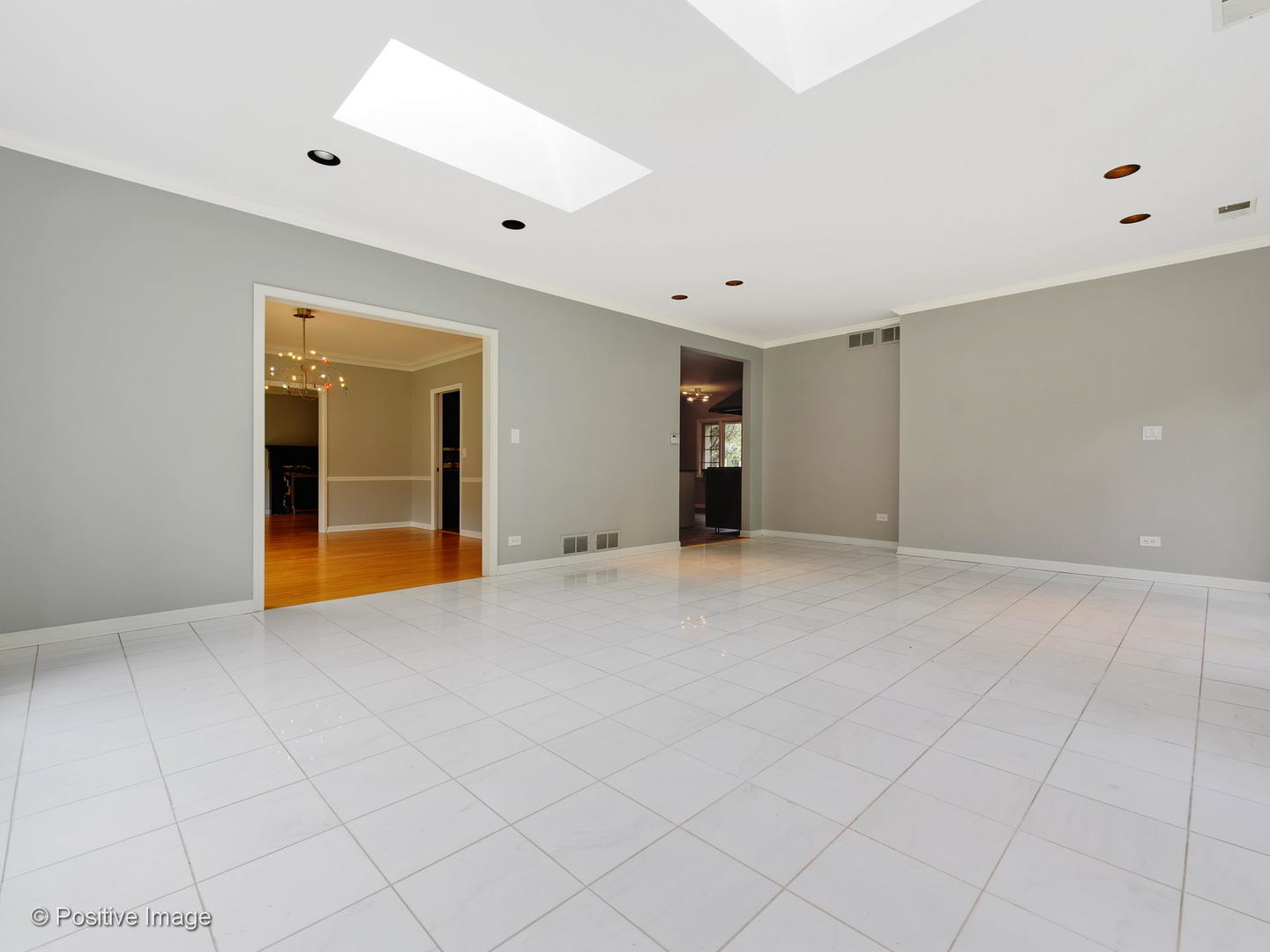 27 Meadowview Road Northfield, IL 60093 - Photo 15 of 44 Gallery Image 15
