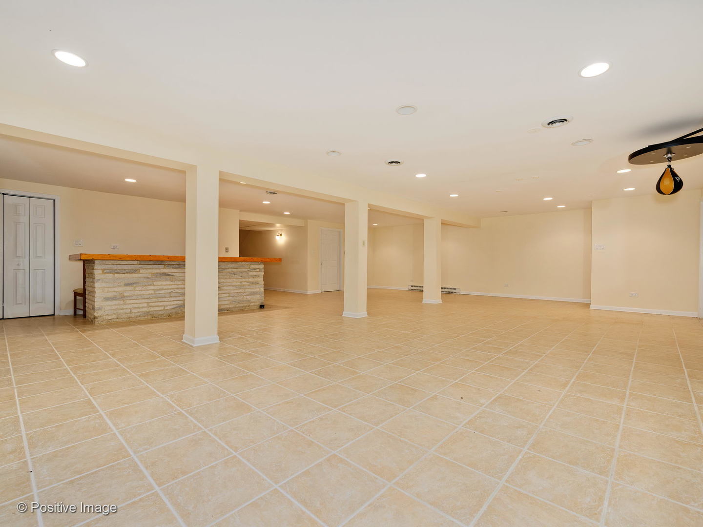 27 Meadowview Road Northfield, IL 60093 - Photo 38 of 44 Gallery Image 38
