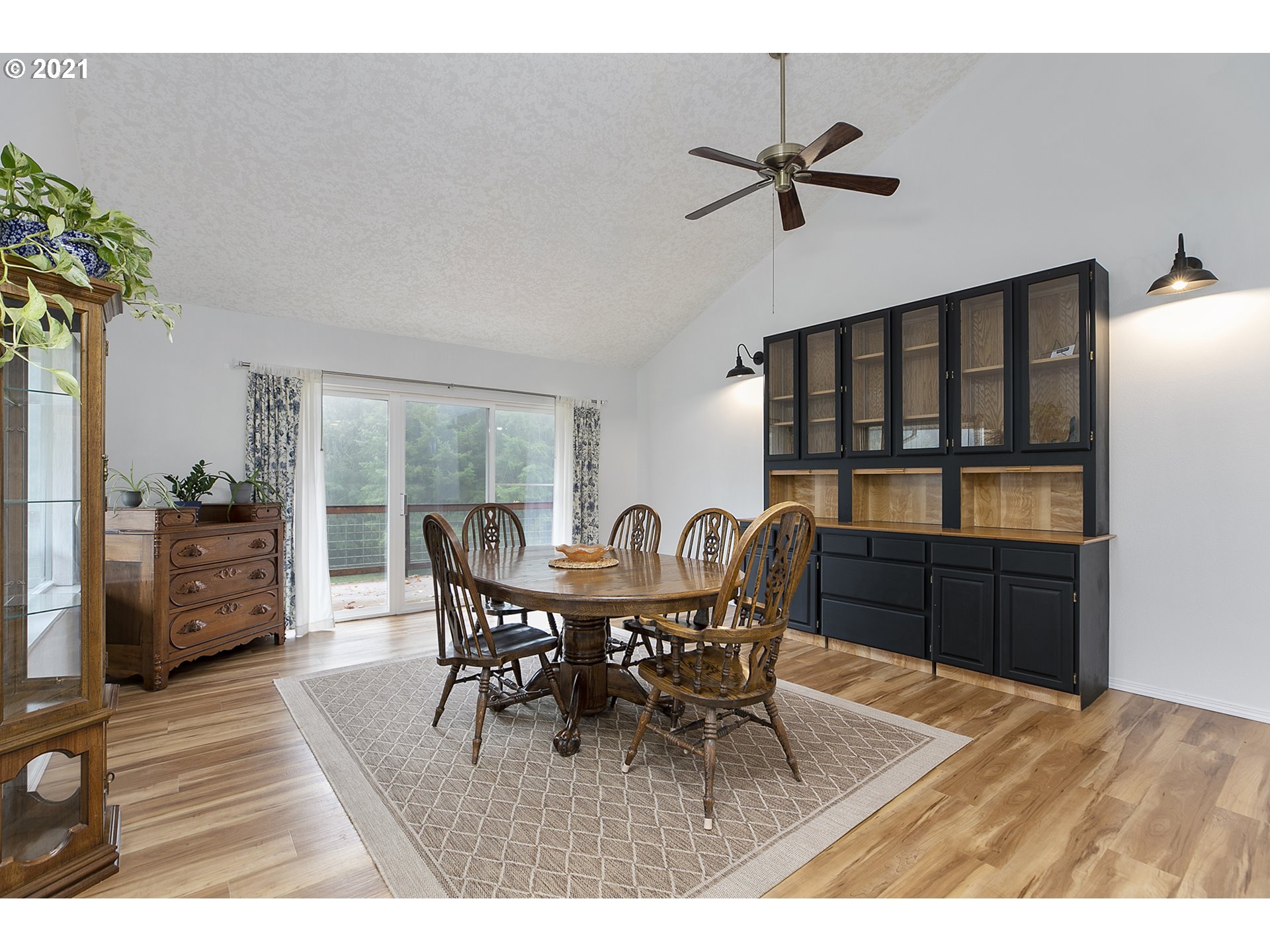 402 Johnson Spur Road Kalama, WA 98625 - Photo 11 of 32 Gallery Image 11