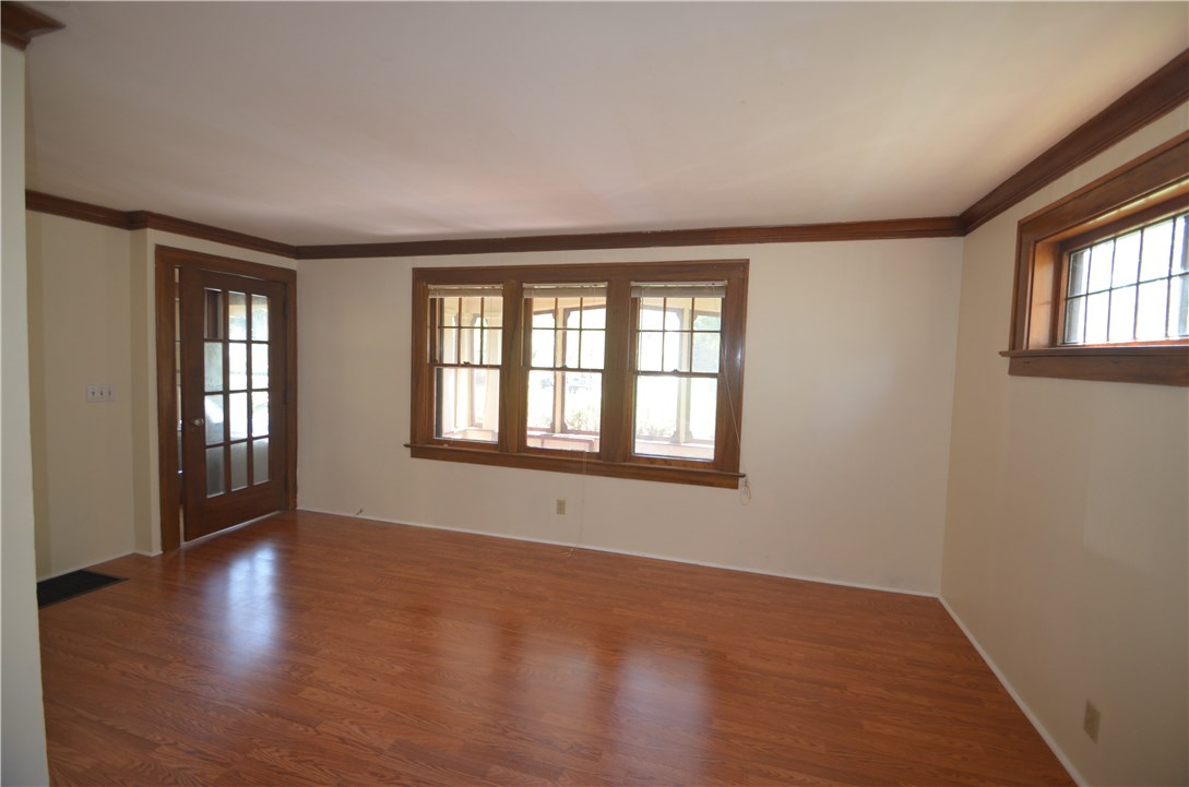 253 Marion Street Rochester, NY 14610 - Photo 5 of 12