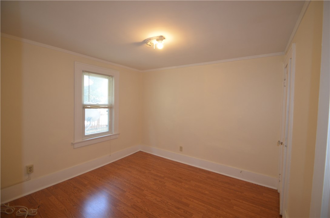 253 Marion Street Rochester, NY 14610 - Photo 10 of 12