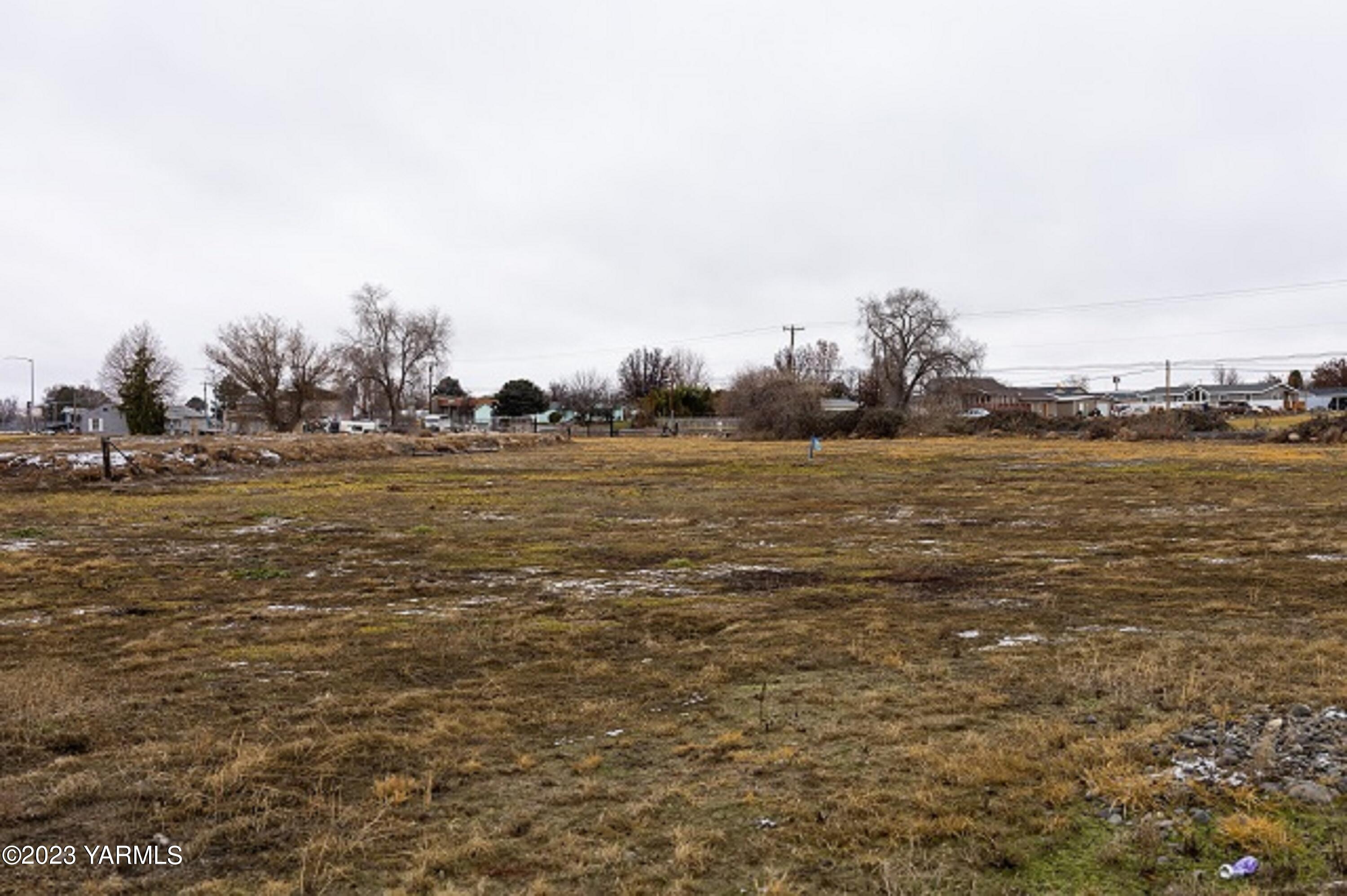 Nka South Wamba Road Prosser, WA 99350 - Photo 4 of 16 IMG_0460 Wamba - Copy