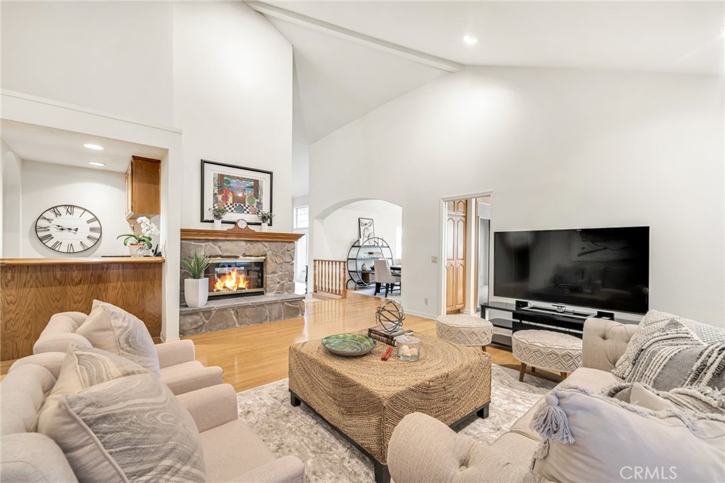 18830 Beechtree Lane Porter Ranch, CA 91326 - Photo 14 of 55