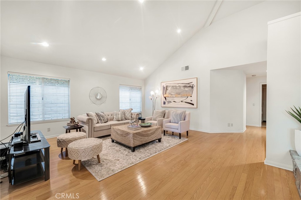 18830 Beechtree Lane Porter Ranch, CA 91326 - Photo 16 of 55