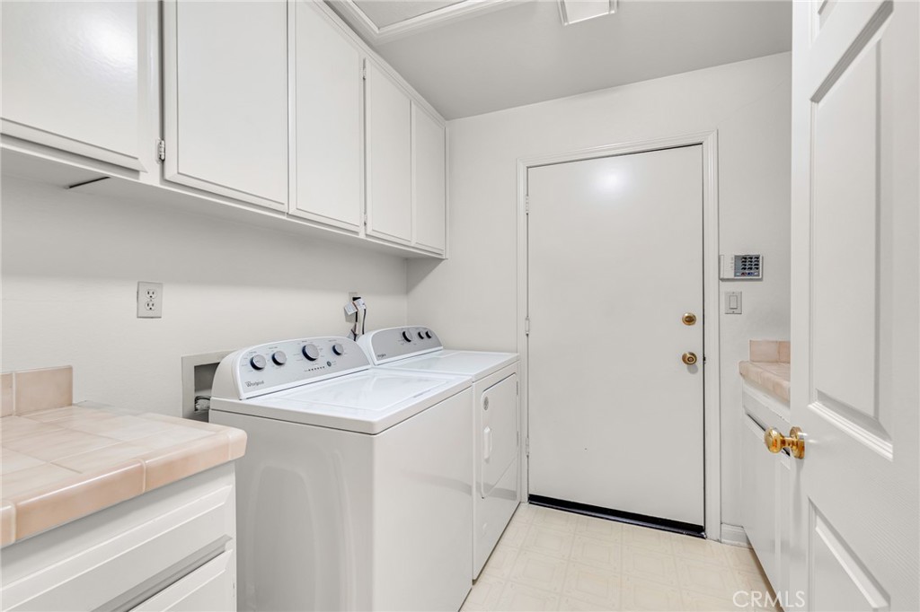 18830 Beechtree Lane Porter Ranch, CA 91326 - Photo 29 of 55