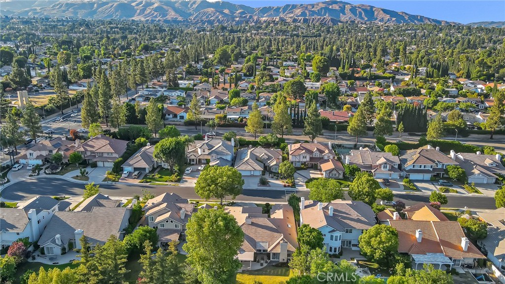 18830 Beechtree Lane Porter Ranch, CA 91326 - Photo 5 of 55