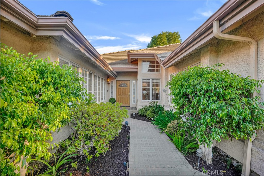 18830 Beechtree Lane Porter Ranch, CA 91326 - Photo 7 of 55