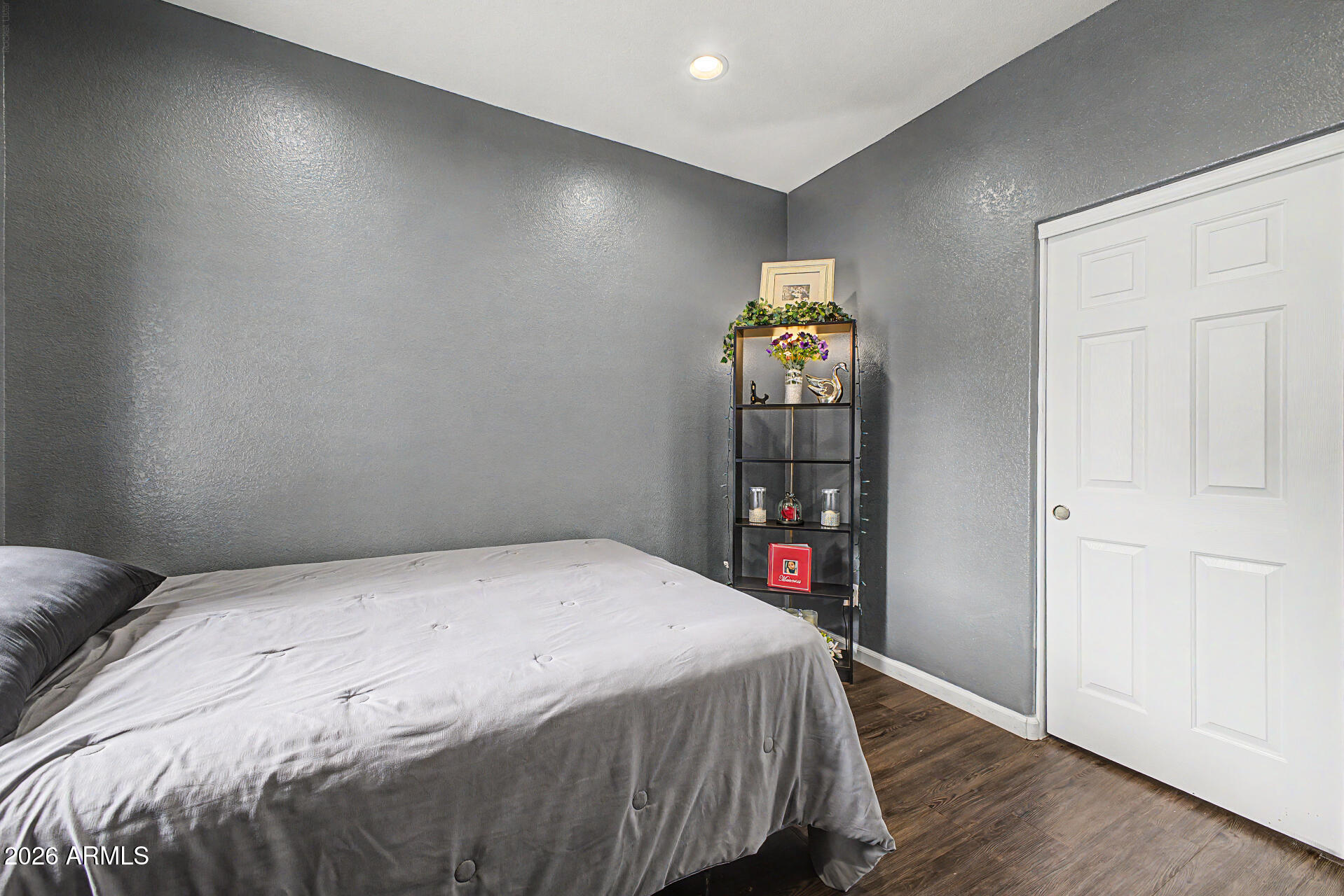 2562 East Riviera Drive Chandler, AZ 85249 - Photo 18 of 28 20 - Riviera