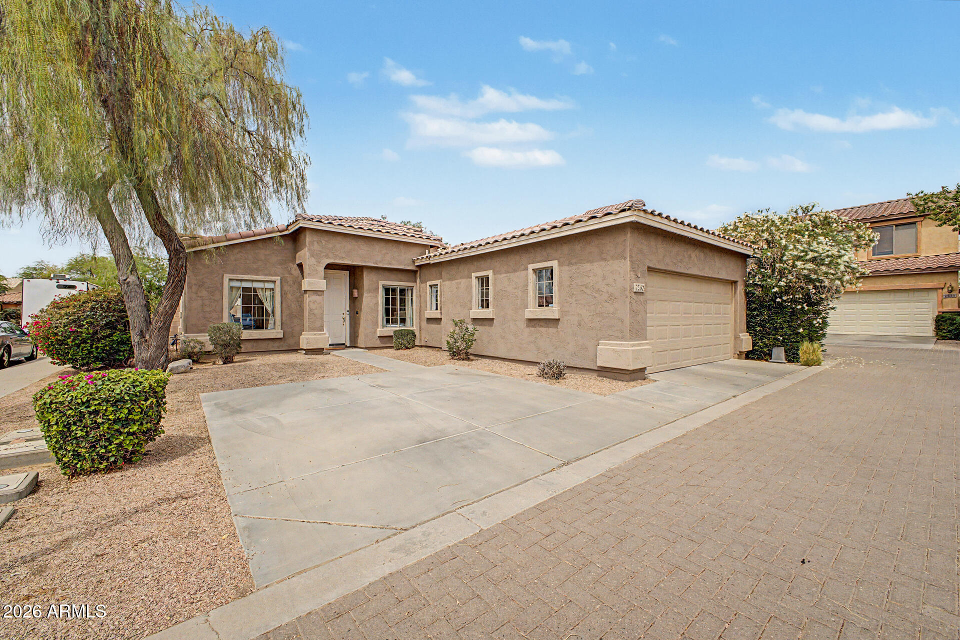 2562 East Riviera Drive Chandler, AZ 85249 - Photo 2 of 28 02 - Riviera