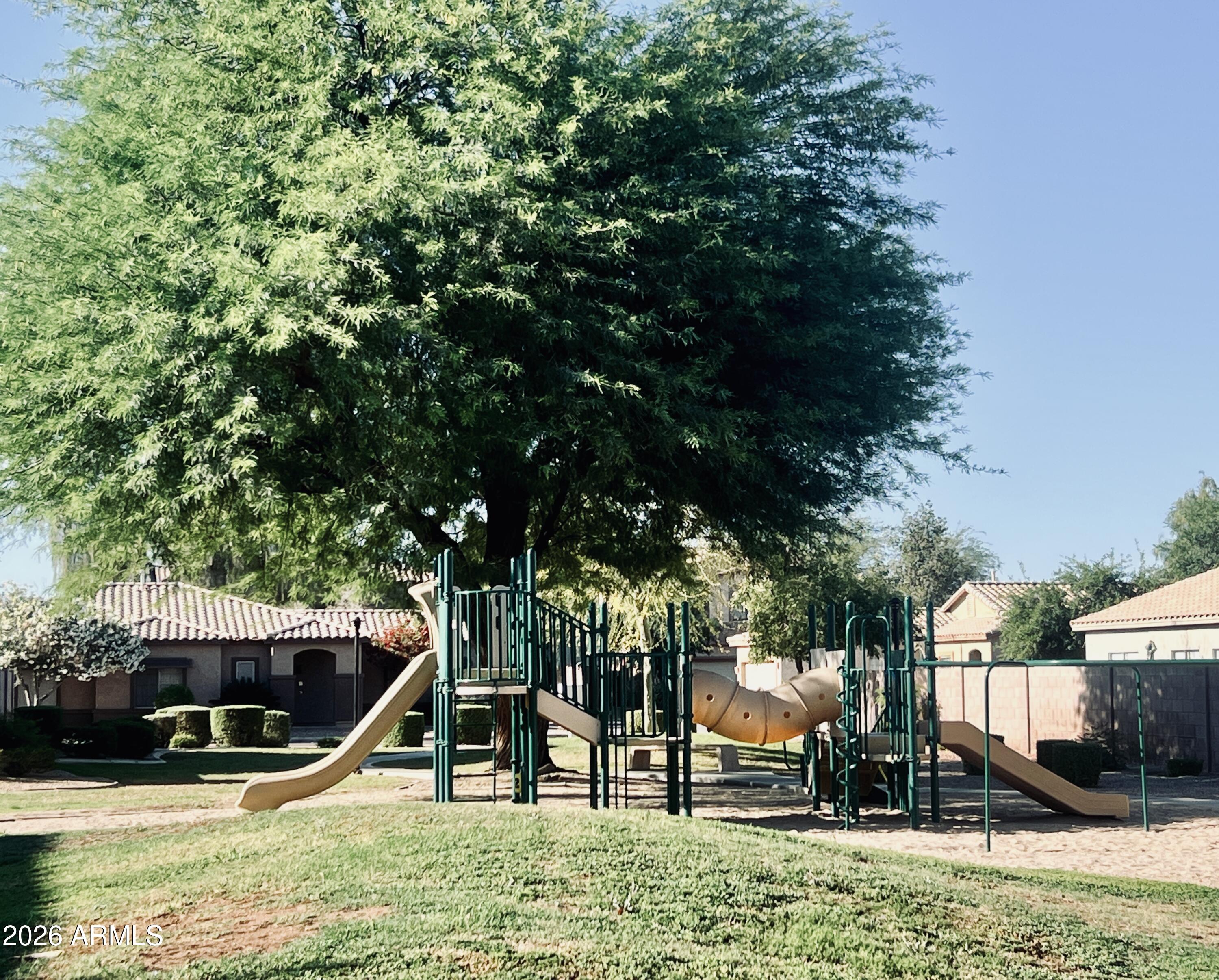 2562 East Riviera Drive Chandler, AZ 85249 - Photo 27 of 28 IMG_3988