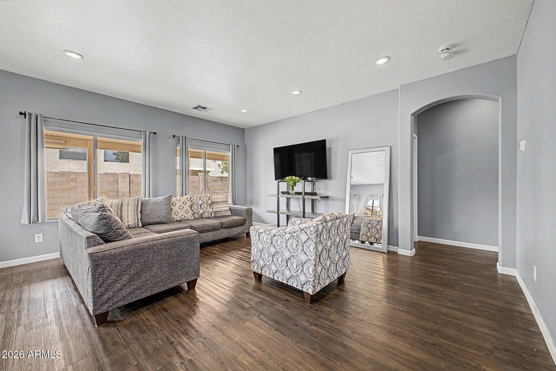 2562 East Riviera Drive Chandler, AZ 85249 - Photo 5 of 28 06 - Riviera