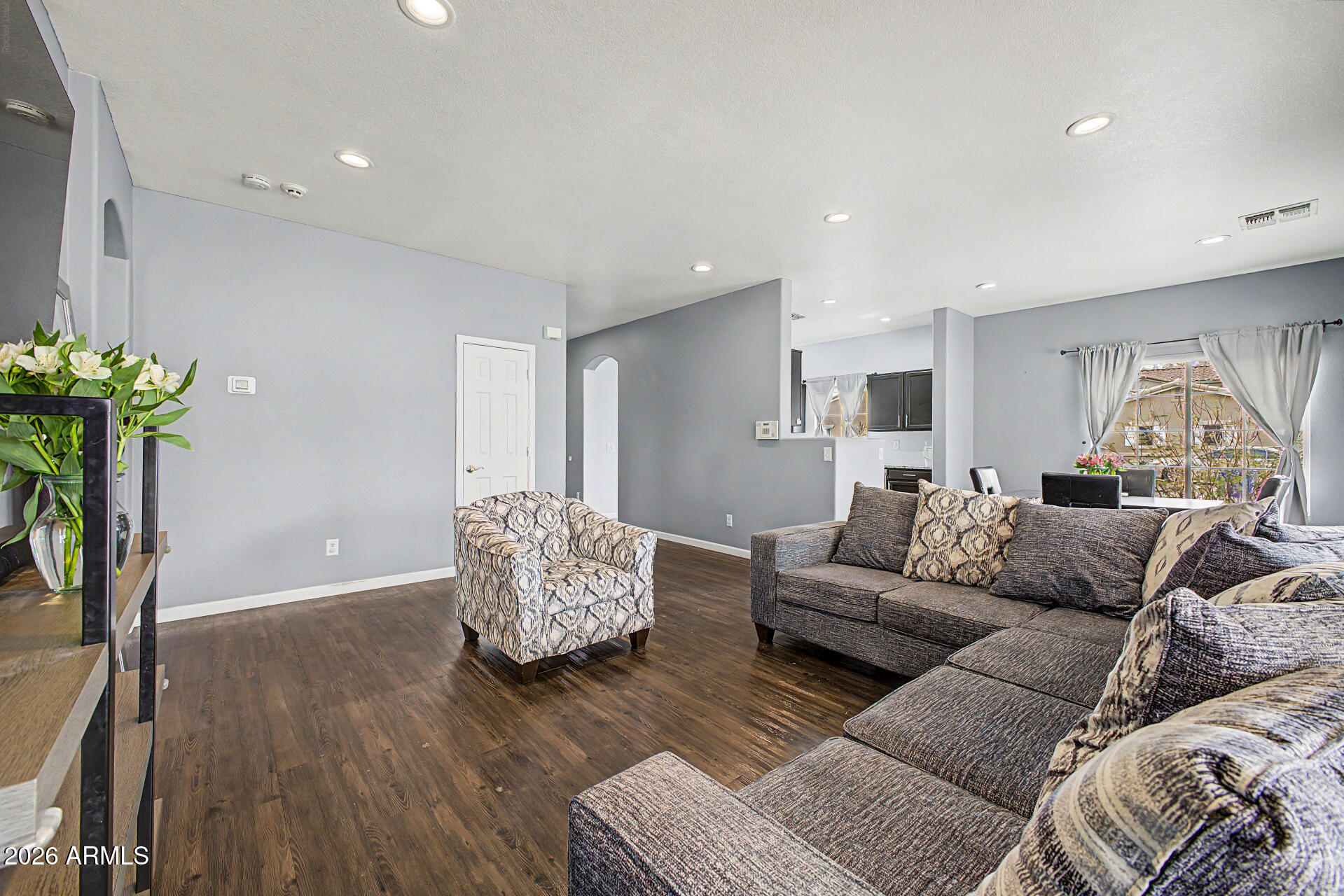 2562 East Riviera Drive Chandler, AZ 85249 - Photo 8 of 28 09 - Riviera