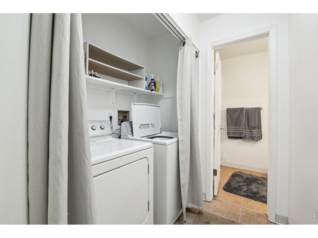 710 Sedge Way Lafayette, CO 80026 - Photo 22 of 32 Laundry