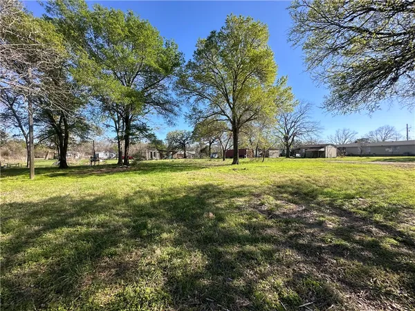 $53,500 | 220 Fm 1361, Somerville, TX 77879