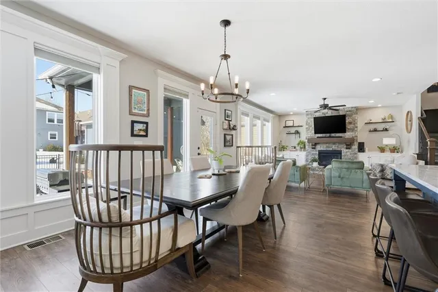 $565,000 | 3904 Southwest Stoney Brook Drive, Lee's Summit, MO 64082