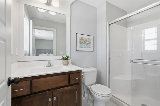 $565,000 | 3904 Southwest Stoney Brook Drive, Lee's Summit, MO 64082