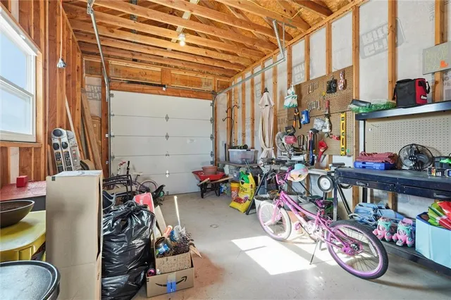 $565,000 | 3904 Southwest Stoney Brook Drive, Lee's Summit, MO 64082