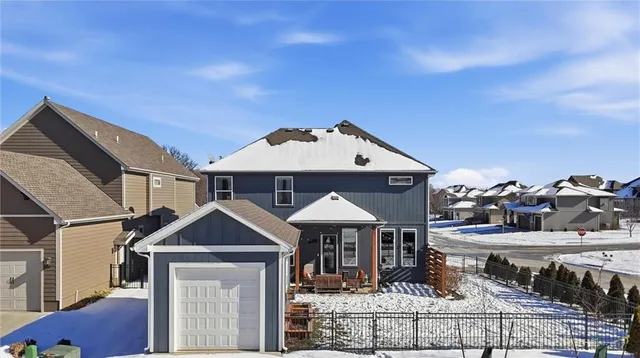 $565,000 | 3904 Southwest Stoney Brook Drive, Lee's Summit, MO 64082