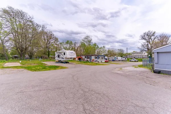 $448,000 | 827 Sycamore Street, Rockport, IN 47635
