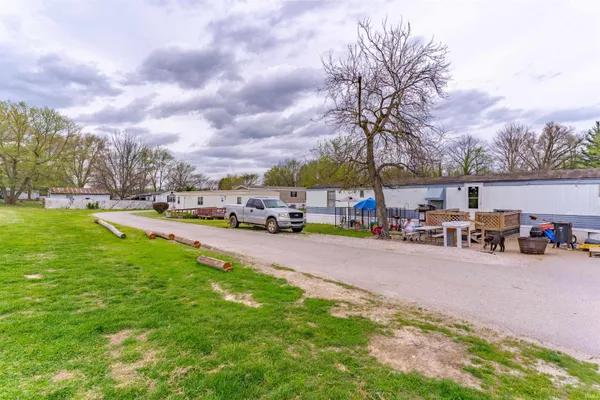 $448,000 | 827 Sycamore Street, Rockport, IN 47635