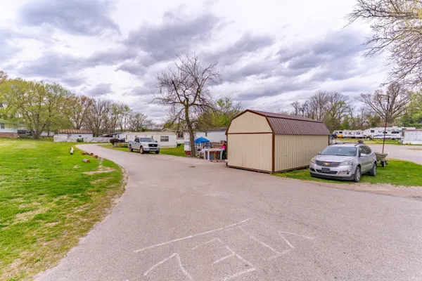 $448,000 | 827 Sycamore Street, Rockport, IN 47635