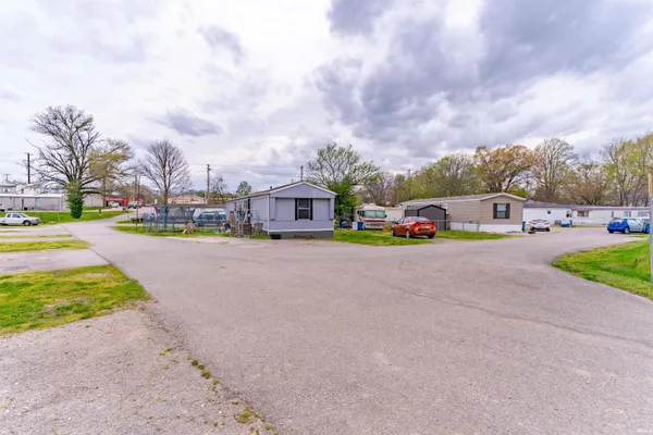 $448,000 | 827 Sycamore Street, Rockport, IN 47635
