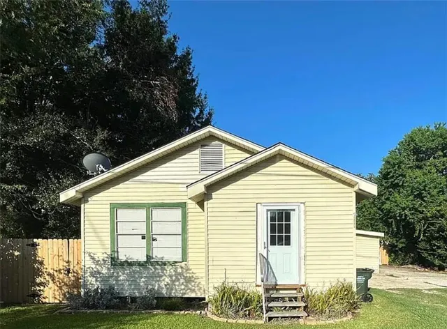 $70,000 | 5111 West Main Street, Houma, LA 70360
