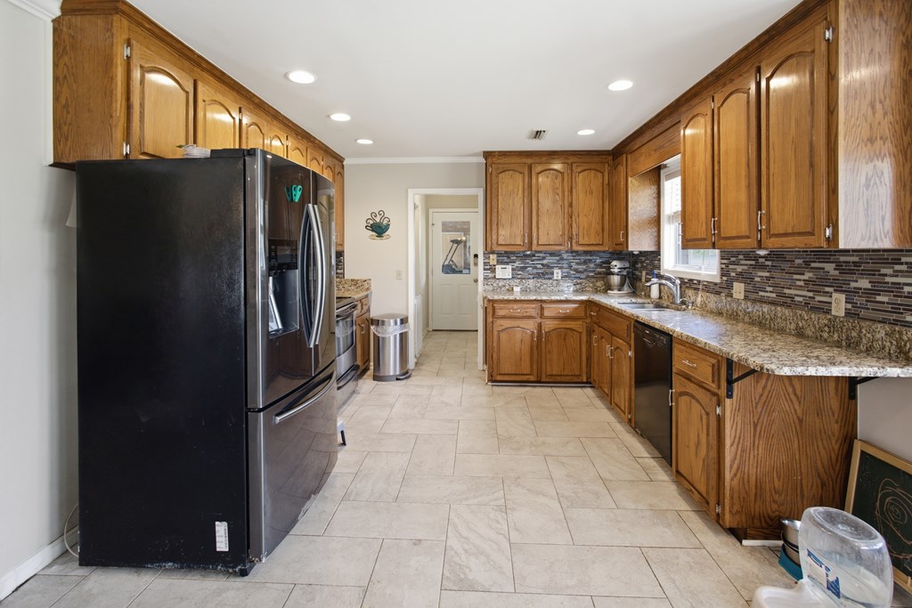 344 Hidden Springs Road Midland City, AL 36350 - Photo 10 of 64