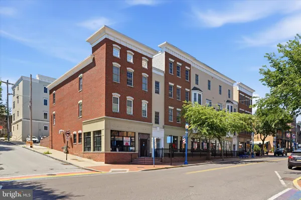 $374,900 | 136 Bridge Street, Unit 305, Phoenixville, PA 19460