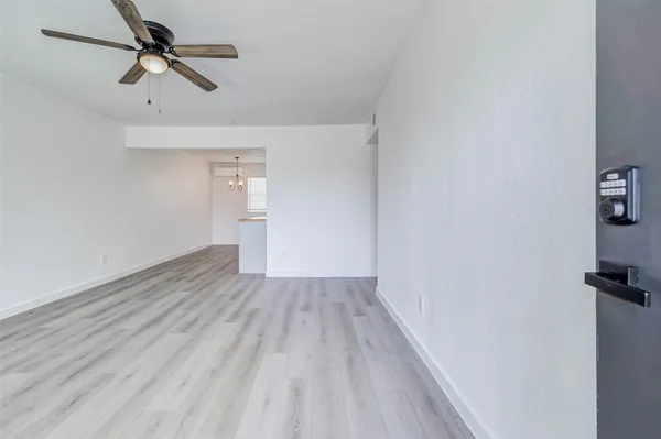 $1,399 | 1701 Johanna Drive, Unit B, Houston, TX 77055