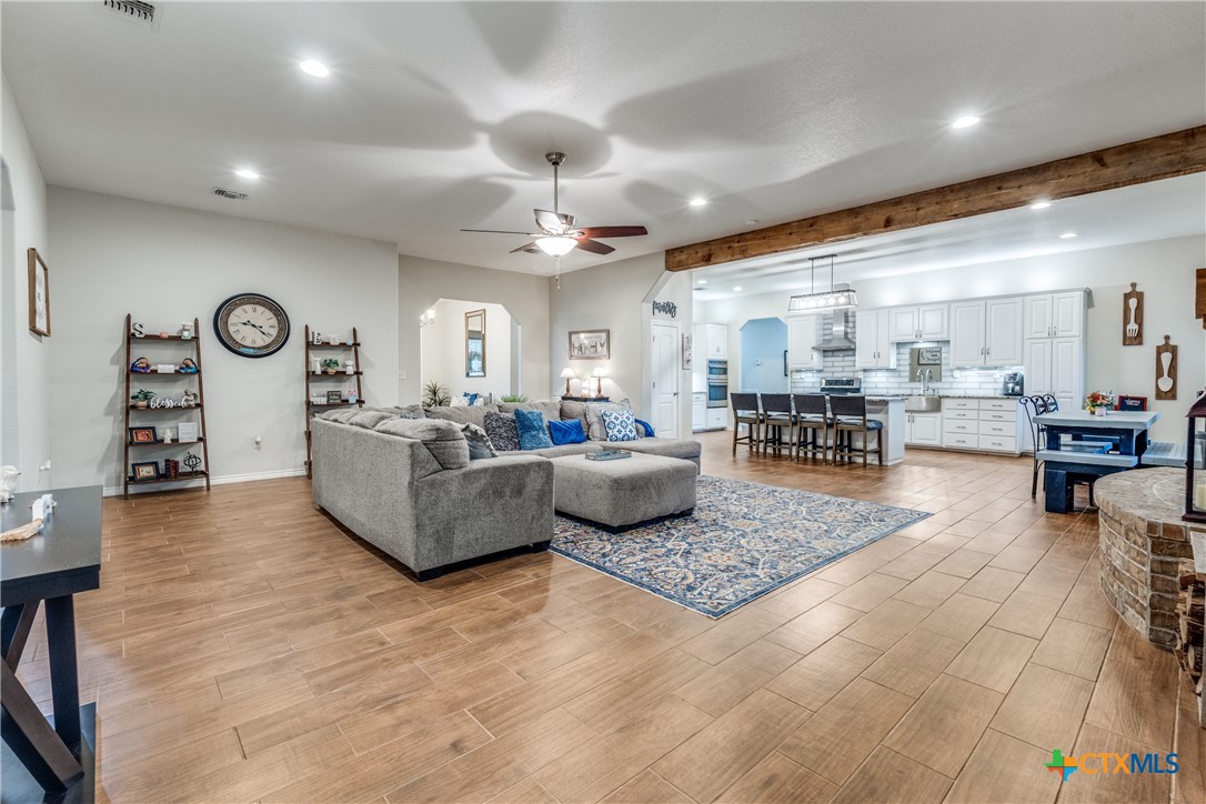 770 Lone Oak Road New Braunfels, TX 78132 - Photo 5 of 27