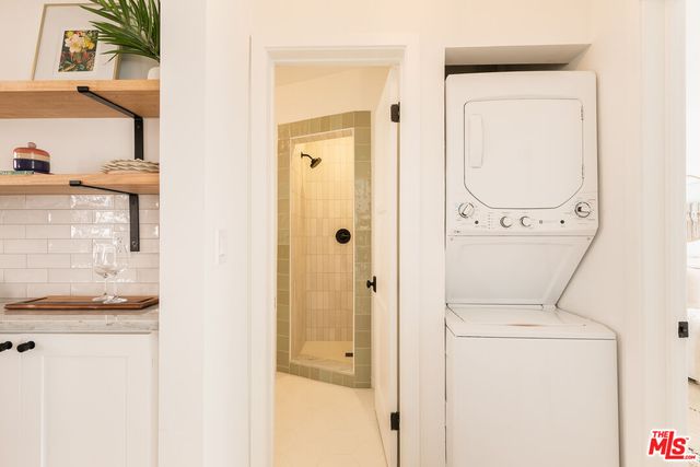 $510,000 | 445 1/2 North Sierra Bonita Avenue, Los Angeles, CA 90036